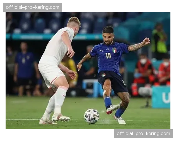 评论:现代足球中,定位球已从“彩票”变为可精心设计的战术武器 评论:现代足球中,定位球已从“彩票”变为可精心设计的战术武器