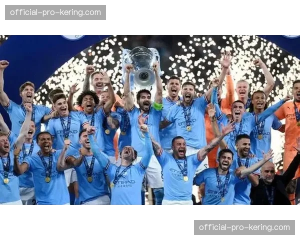 曼城全队飞抵米兰，备战与国际米兰的欧冠四分之一决赛首回合