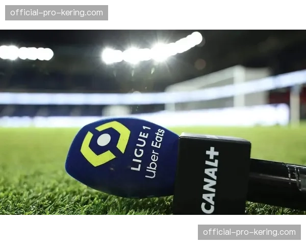 法甲俱乐部超过80%总薪资支出花在球员和工作人员身上